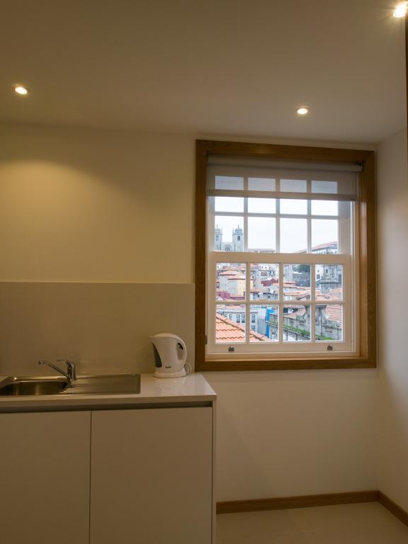 Belomont6 Apartments Porto Bagian luar foto