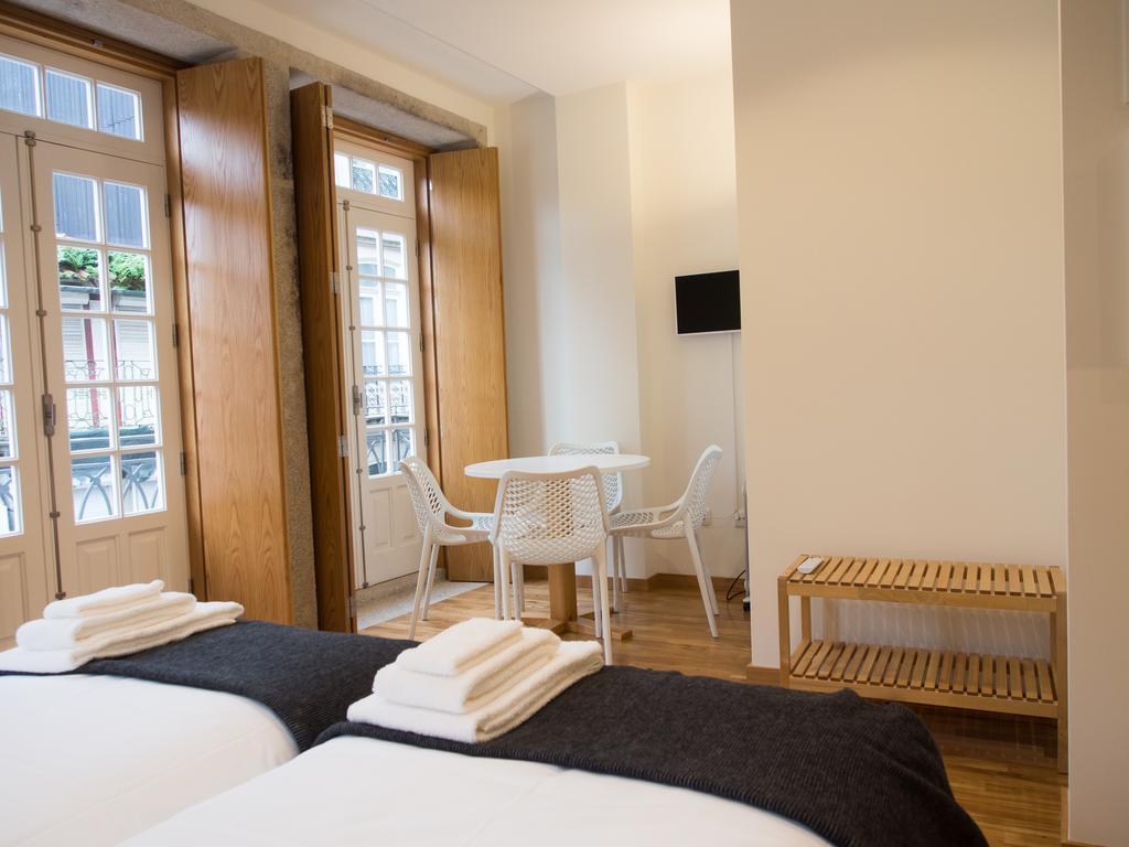 Belomont6 Apartments Porto Bagian luar foto